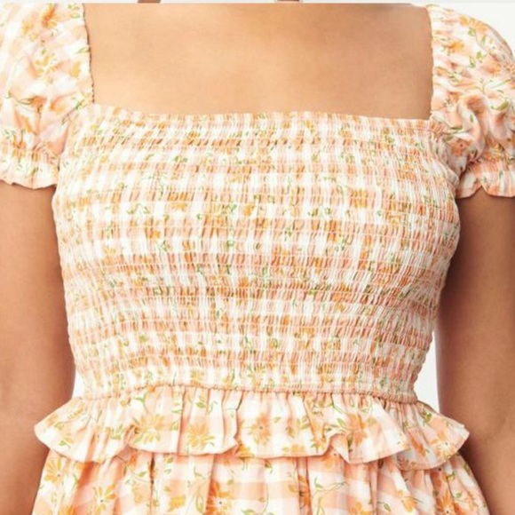 Smak Parlour Peach Gingham crop top - Picture 1 of 7